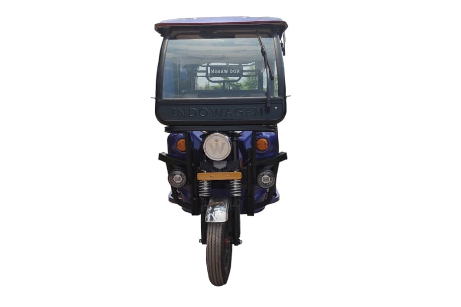 Indo Wagen Q8 ZAP Front View