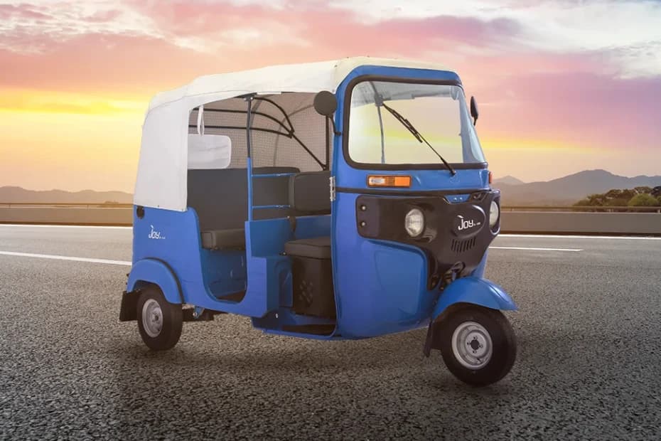 Joy E-Rik V1 Right Front Three Quarter
