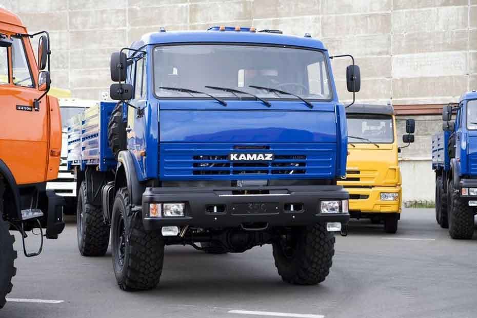 Kamaz 4326 4X4 Front Side