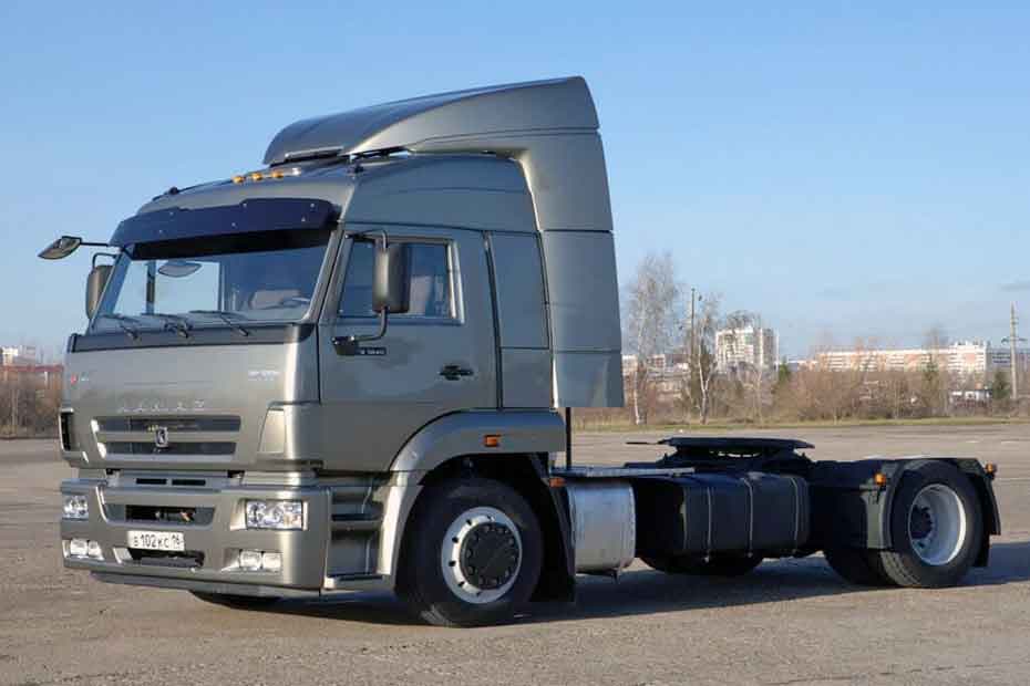 Kamaz 5460 4X2 Front Left Side