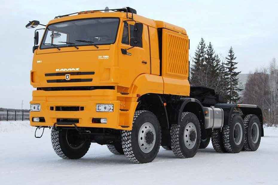 Kamaz 65228 8X8 Front Left Side