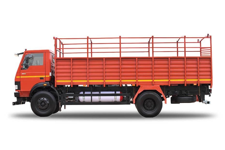 Tata 1512g LPT  Side View (Left)