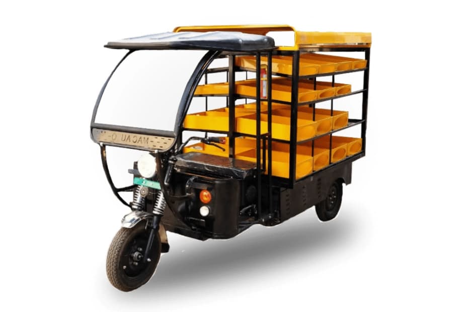 Mac Vending Cart Left Front Three Quarter