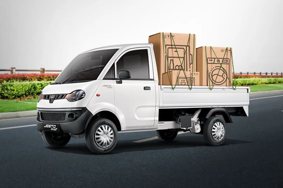 Mahindra Jeeto Plus Petrol Left Front Three Quarter