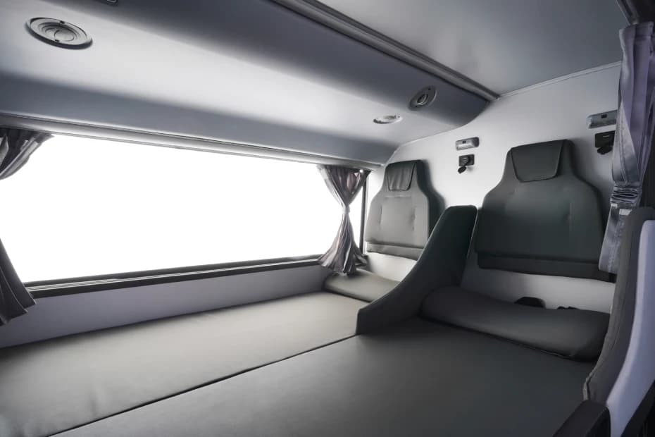 Tata Magna Coach