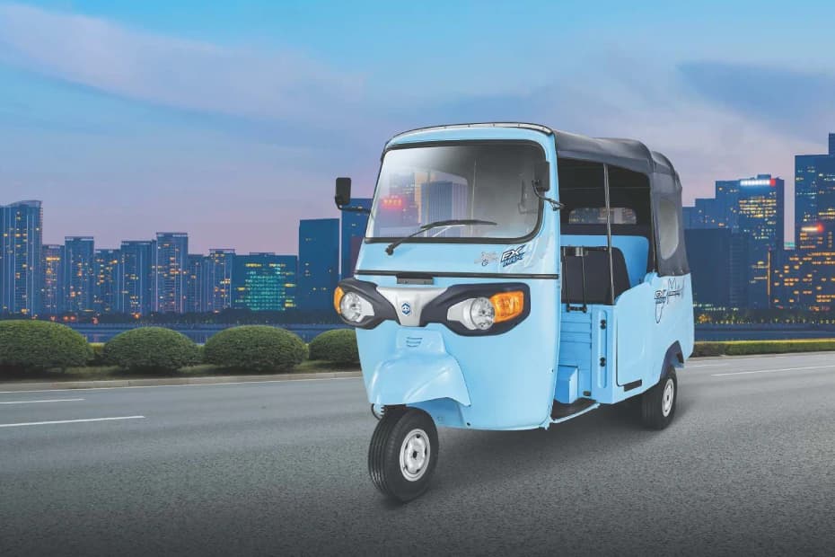Piaggio Apé E-City FX Max Left Front Three Quarter