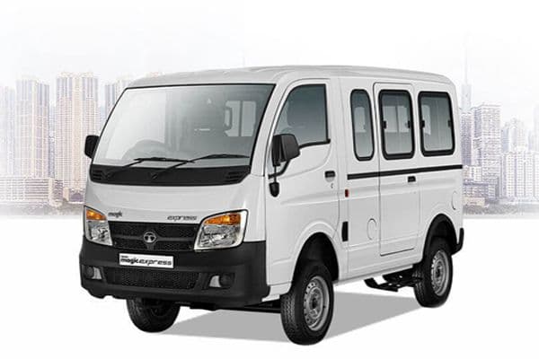 Tata Magic Express White