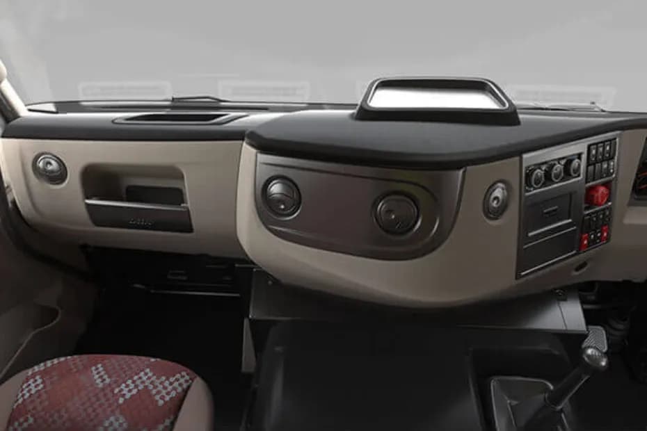 Tata Signa 2830.K/TK SRT Interior Image