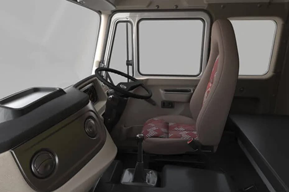 Tata Signa 2830.K/TK SRT Interior Image