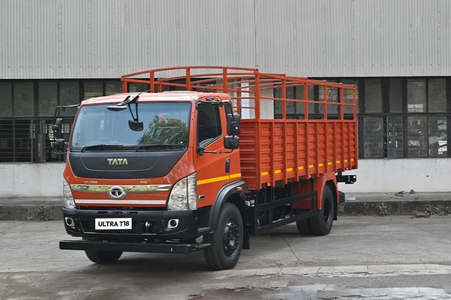 Tata T.18 Ultra SL Front Left Side