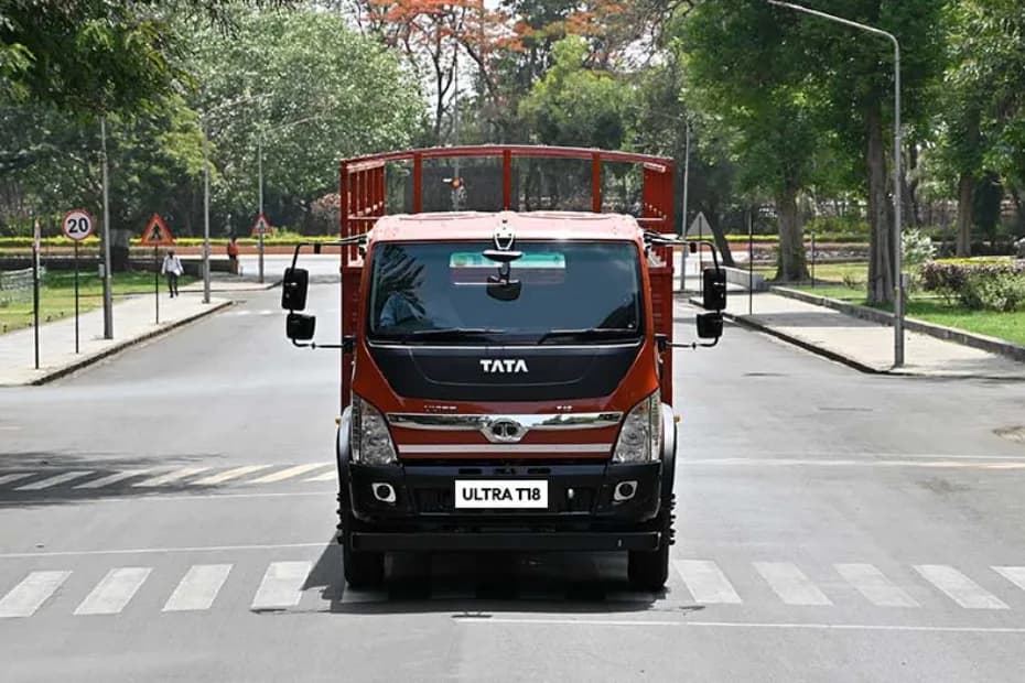 Tata T.18 Ultra SL Front View