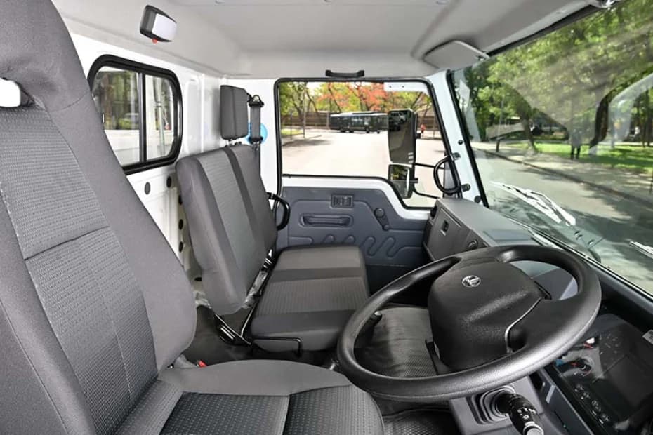 Tata T.18 Ultra SL Interior Image