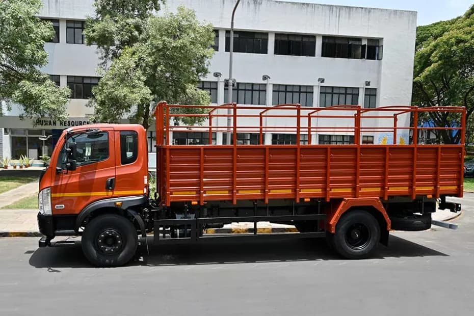 Tata T.18 Ultra SL Left Side