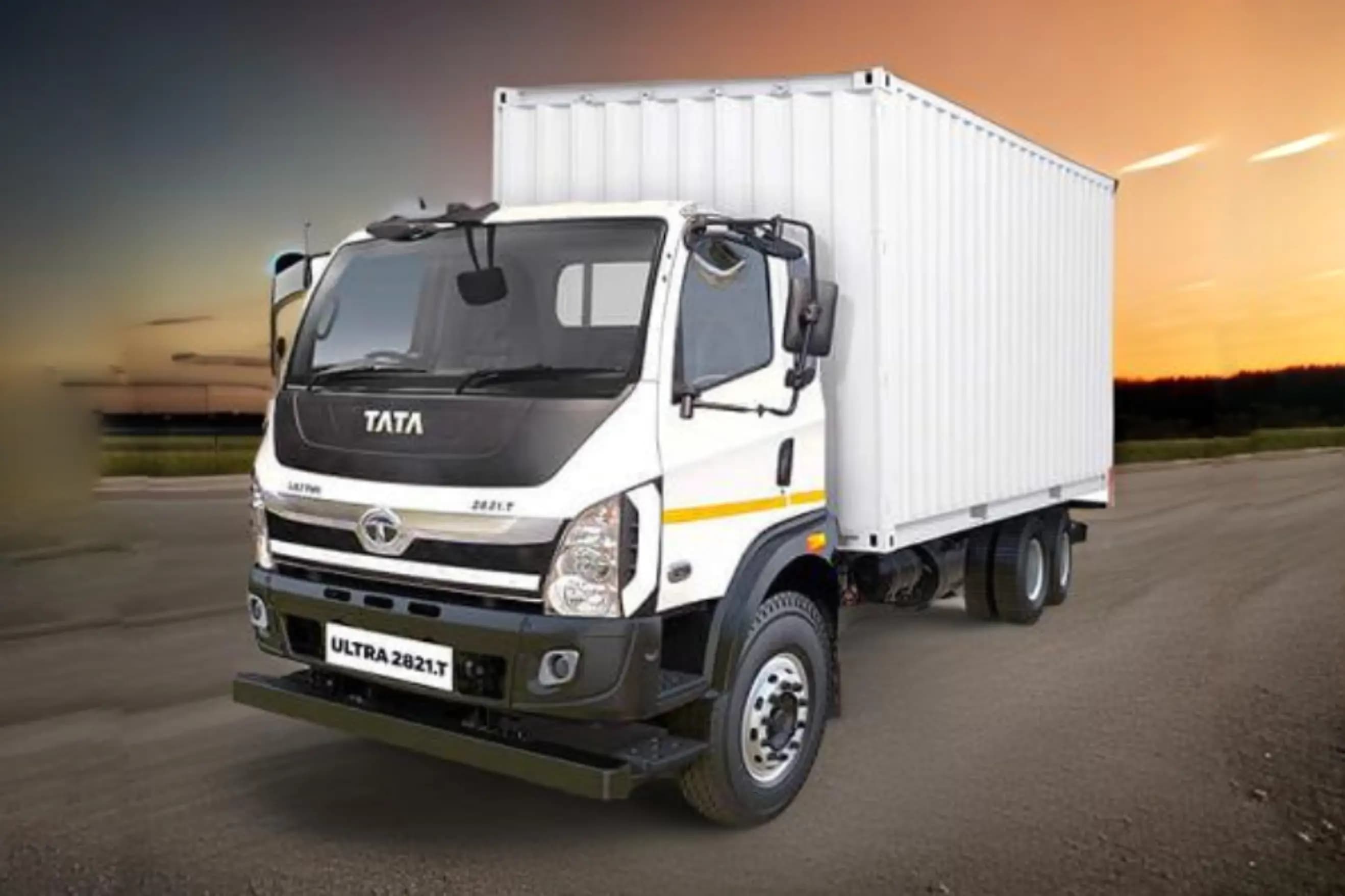 Tata ULTRA 2821.T Left Front Three Quarter