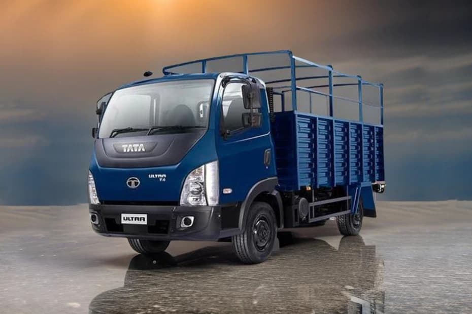 Tata Ultra Sleek T.6 Left Front Three Quarter