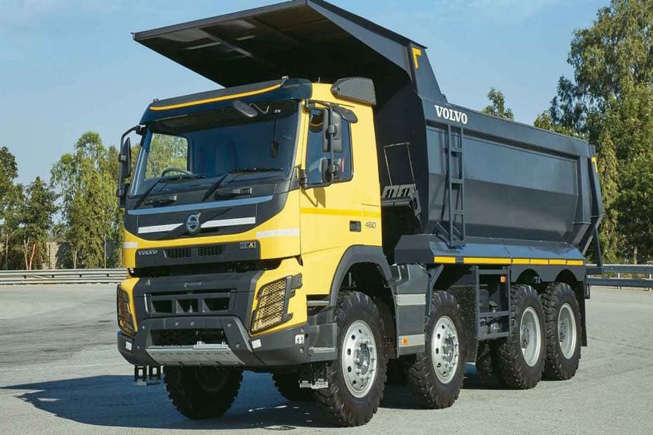 Volvo Volvo FMX 460 8x4 20.3 cu.m Front left Side