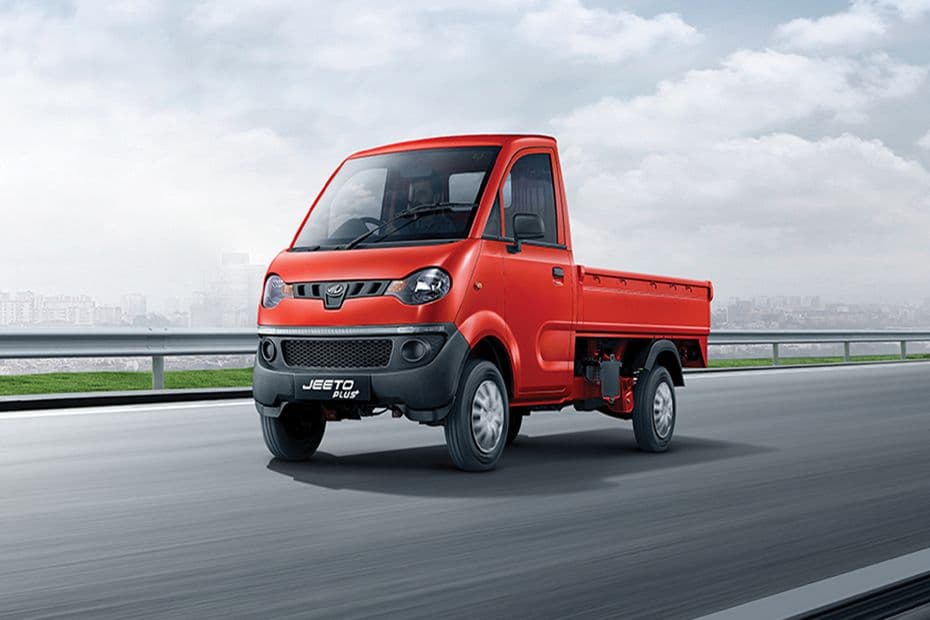 Mahindra Jeeto Exterior Image