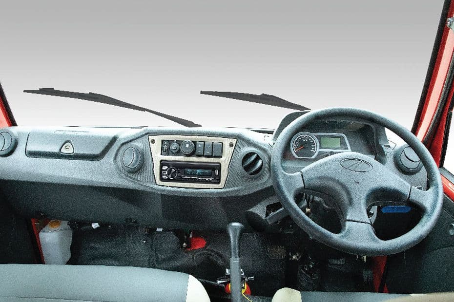 Mahindra Loadking Optimo Tipper BS6 Interior Image