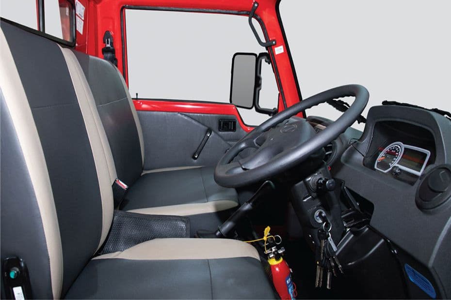 Mahindra Loadking Optimo Tipper BS6 Interior Image