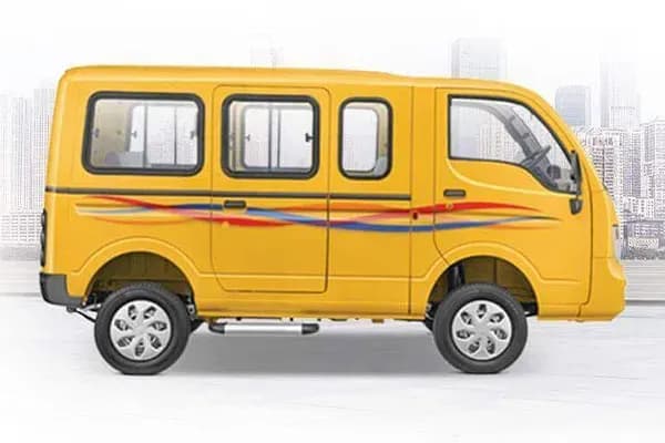 Tata Magic Express Tourist