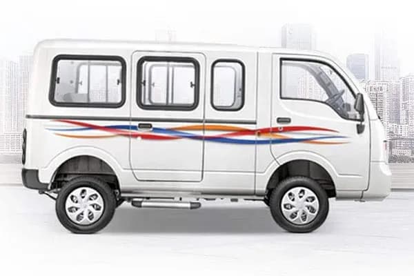 Tata Magic Express Tourist