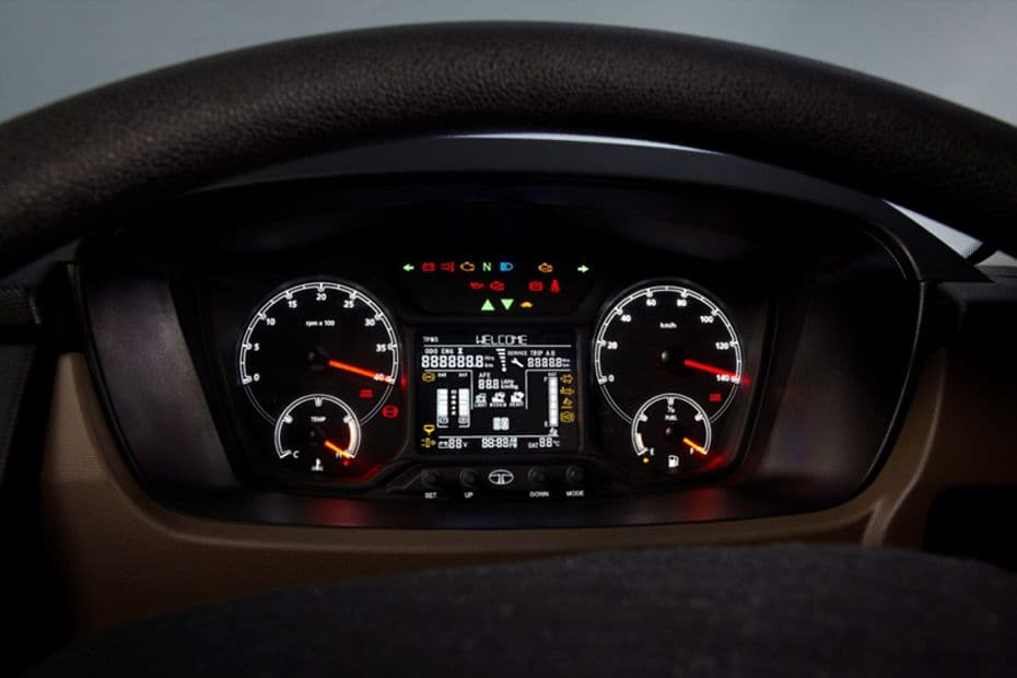 Tata Prima FL 5530.S Instrument Cluster