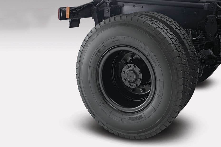 Mahindra Blazo X 46 Trailer Wheel