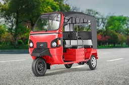 Mahindra E Alfa Super