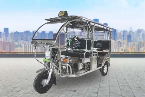 Thukral ER 1 Total Steelthree-wheelers