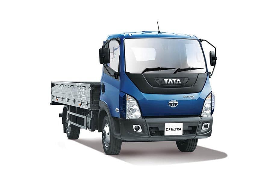 Tata T.7 Ultra Right Front Three Quarter