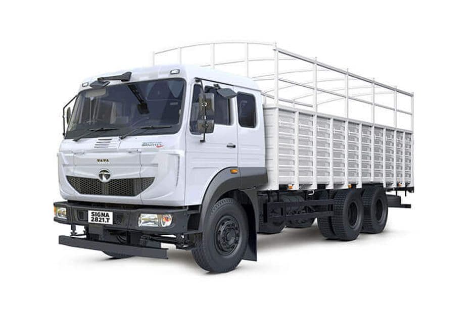 Tata SIGNA 2821.T Front Left Side