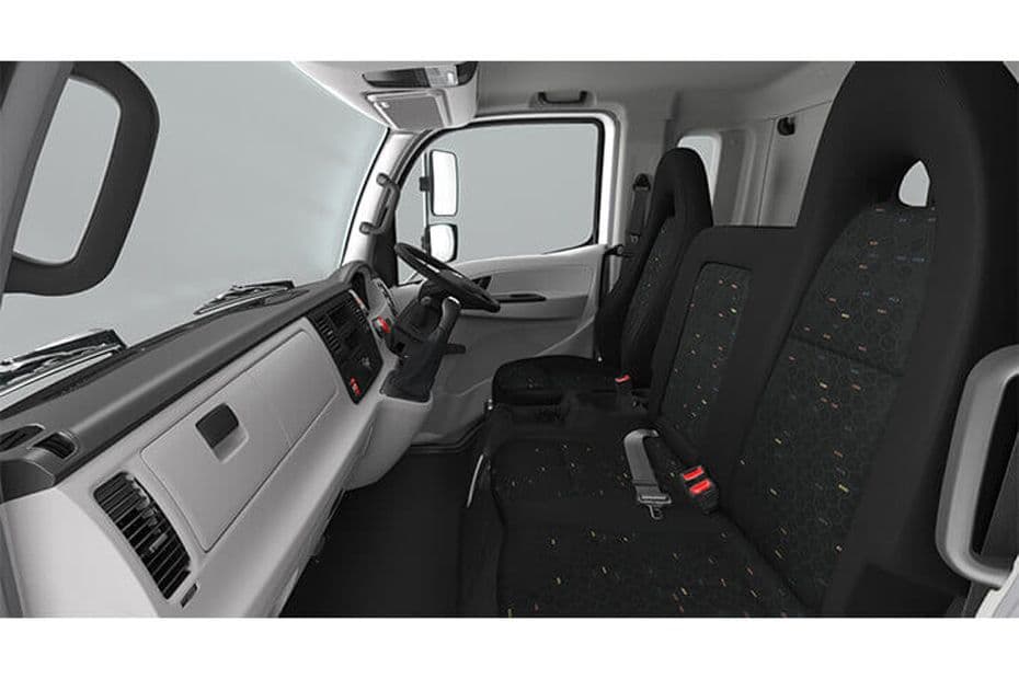 Tata Ultra 1918.T Door View of Driver Seat
