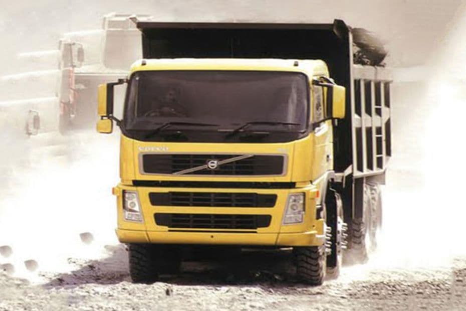 Volvo FM 400 Front Side