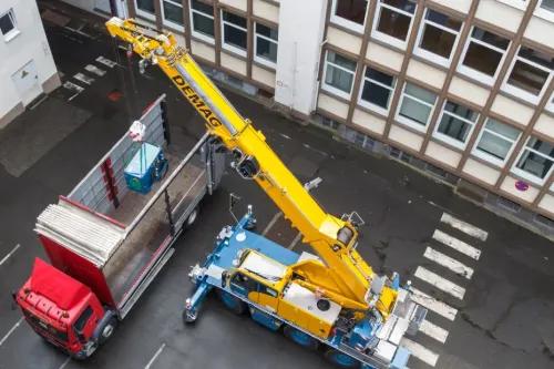 Demag er45 Crane