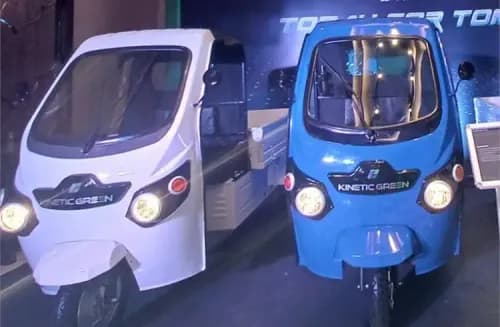 Kinetic Green Aims for Rs 900 Crore Turnover in FY25 with New Electric Three-Wheelers