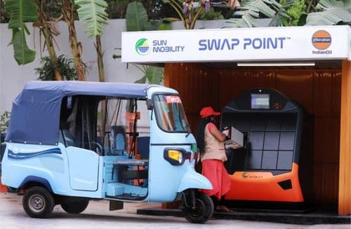 SUN Mobility and IndianOil Join Hands for Battery Swapping Network
