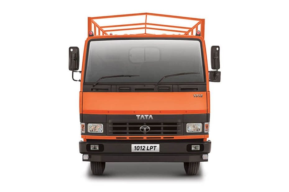 Tata 1012 LPT Front View Tata 1012 LPT Front View