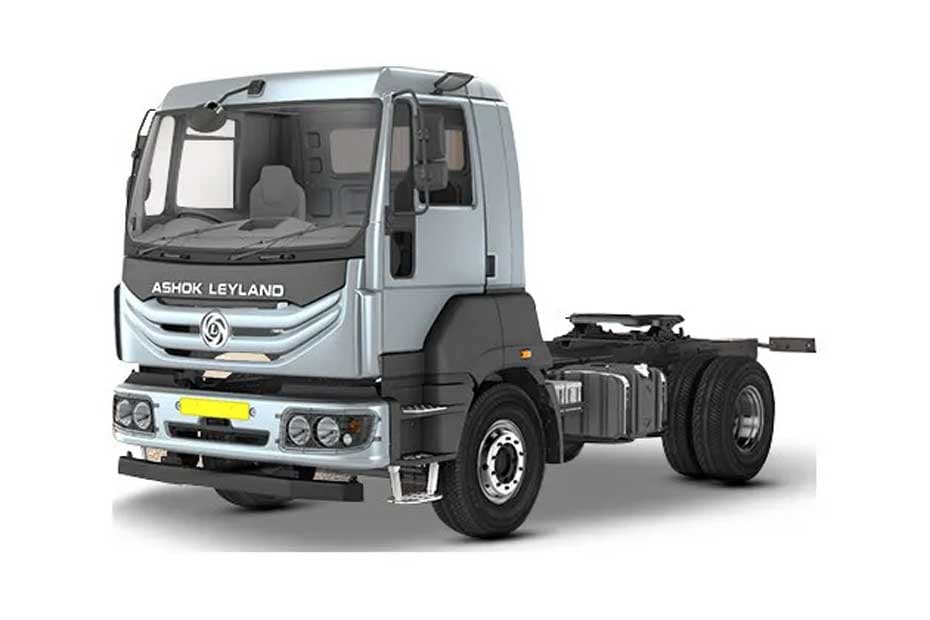 Ashok Leyland 4620 4X2 Tractor Front Left Side Ashok Leyland 4620 4X2 Tractor Front Left Side
