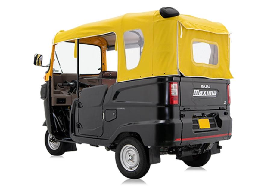 Bajaj Maxima Z Black-Yellow Left Rear Three Quarter Bajaj Maxima Z Black-Yellow Left Rear Three Quarter