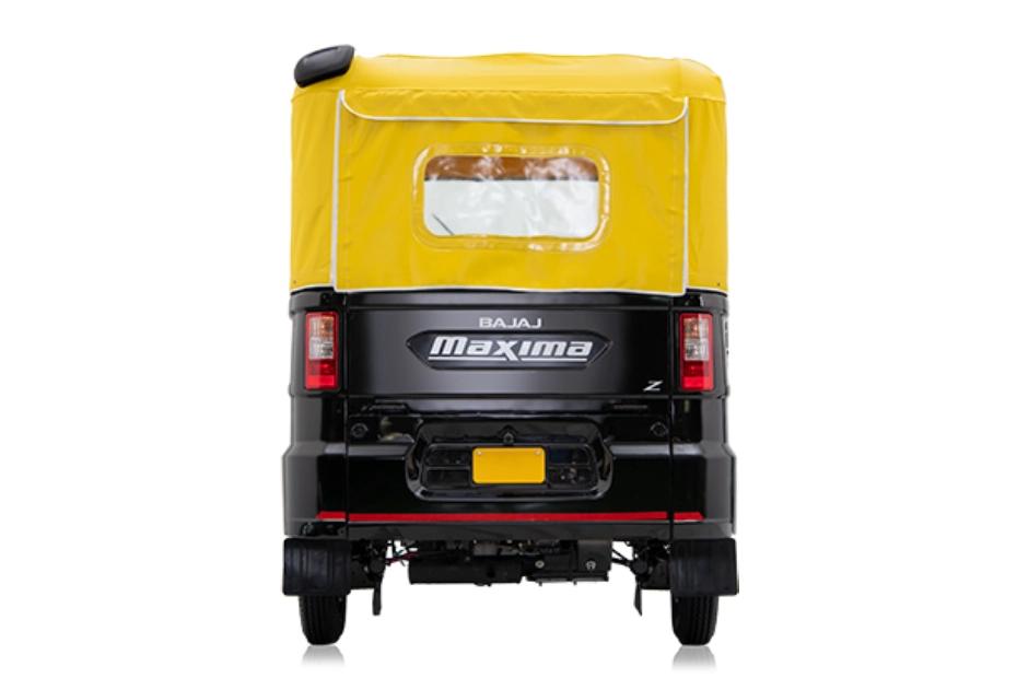 Bajaj Maxima Z Black-Yellow Rear View Bajaj Maxima Z Black-Yellow Rear View