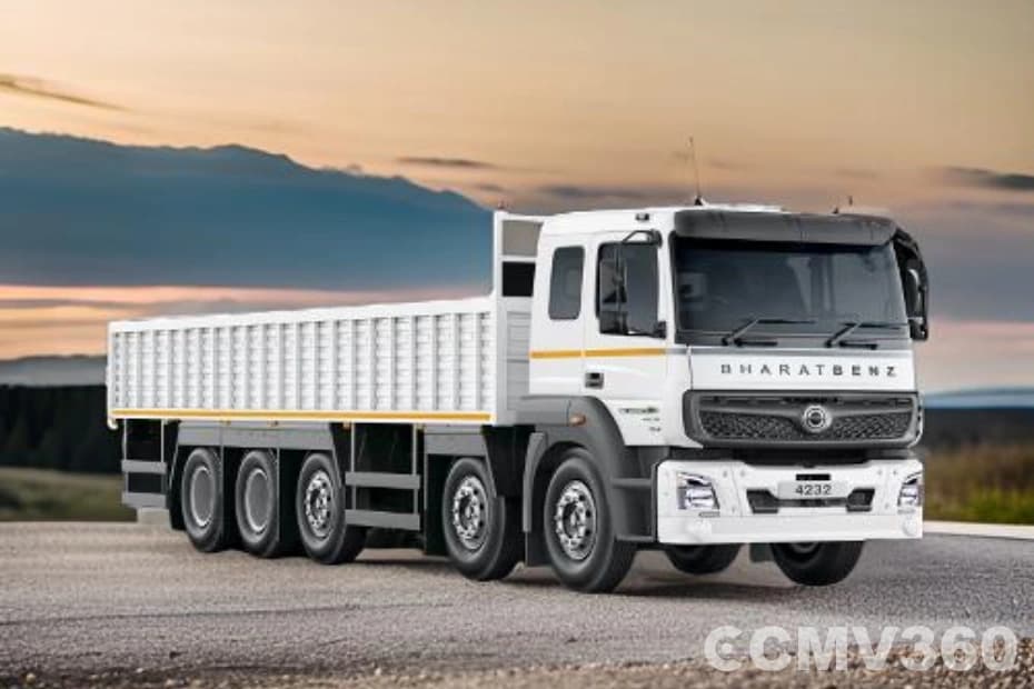BharatBenz 4232R Right Front Three Quarter BharatBenz 4232R Right Front Three Quarter