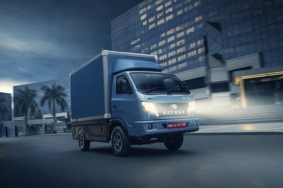 Eicher Pro X Right Front Three Quarter Eicher Pro X Right Front Three Quarter