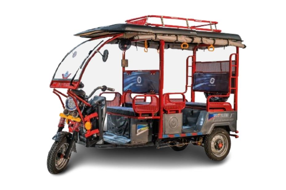 Indo Wagen Q8 Super Left Front Three Quarter Indo Wagen Q8 Super Left Front Three Quarter