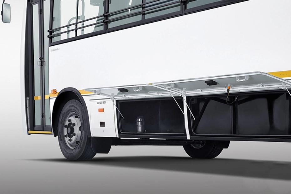 Mahindra Cruzio Grande Staff Bus 4440 BS6 Luggage Space Mahindra Cruzio Grande Staff Bus 4440 BS6 Luggage Space