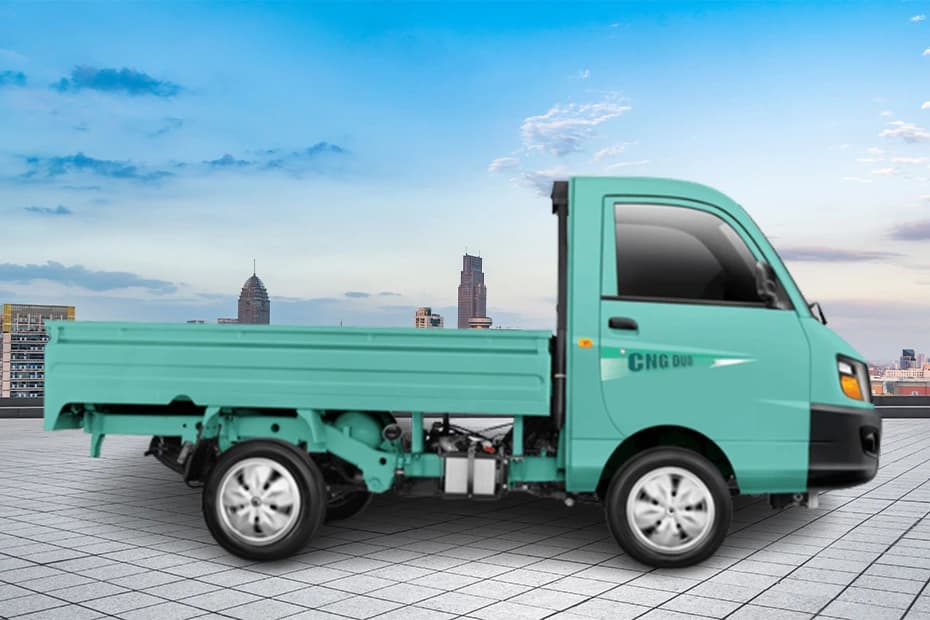 Mahindra Supro CNG Duo Right Side View Mahindra Supro CNG Duo Right Side View