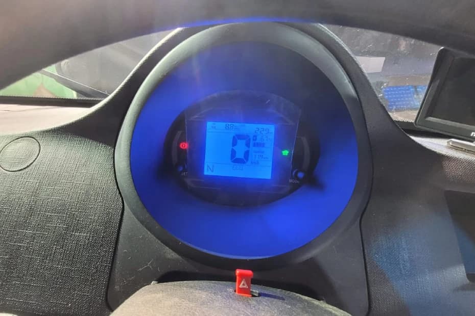 Mahindra ZEO Instrument Cluster Mahindra ZEO Instrument Cluster