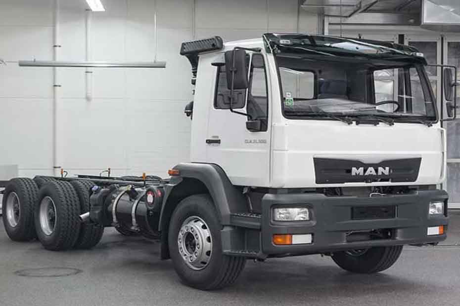 MAN CLA 49.300 EVO 6X4 Front Right Side MAN CLA 49.300 EVO 6X4 Front Right Side