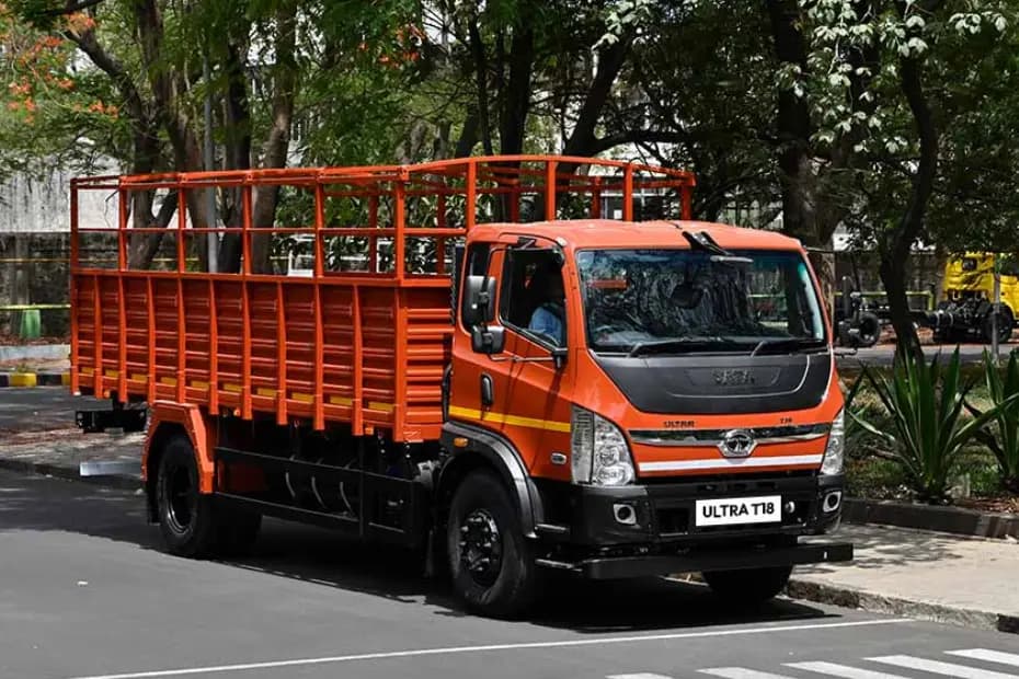 TATA ULTRA T.18 Right Front Three Quarter TATA ULTRA T.18 Right Front Three Quarter