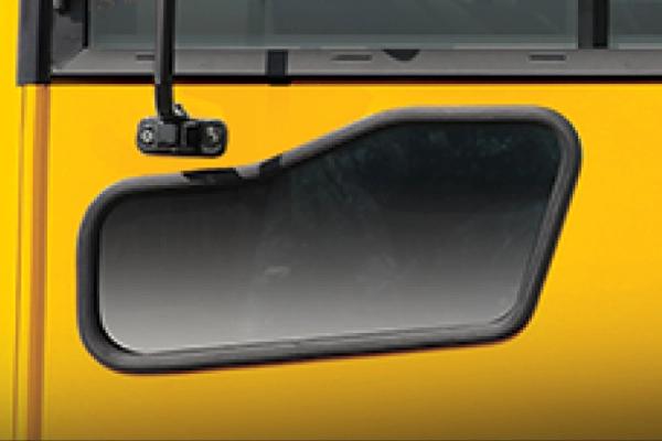 Mahindra Cruzio School Bus 4250 BS6 Peep Window on Co-driver Side Mahindra Cruzio School Bus 4250 BS6 Peep Window on Co-driver Side