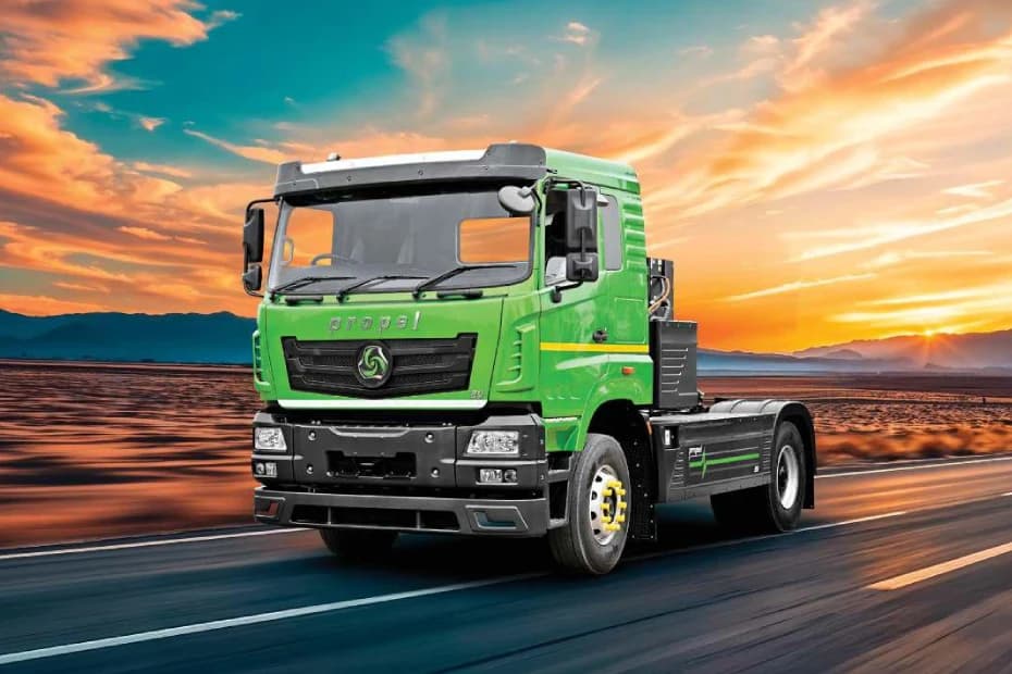 Propel 470 eTR Left Front Three Quarter Propel 470 eTR Left Front Three Quarter